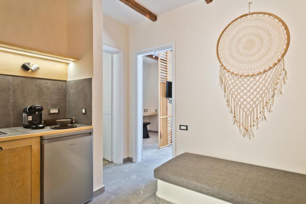 Ypsilos Beach Suites Adults Only Kyra Panagia Bagian luar foto