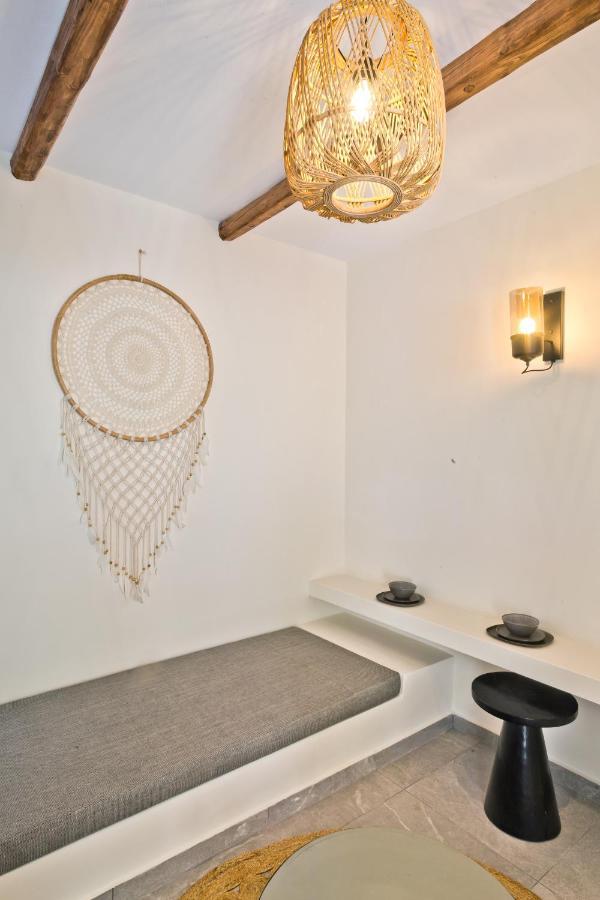 Ypsilos Beach Suites Adults Only Kyra Panagia Bagian luar foto